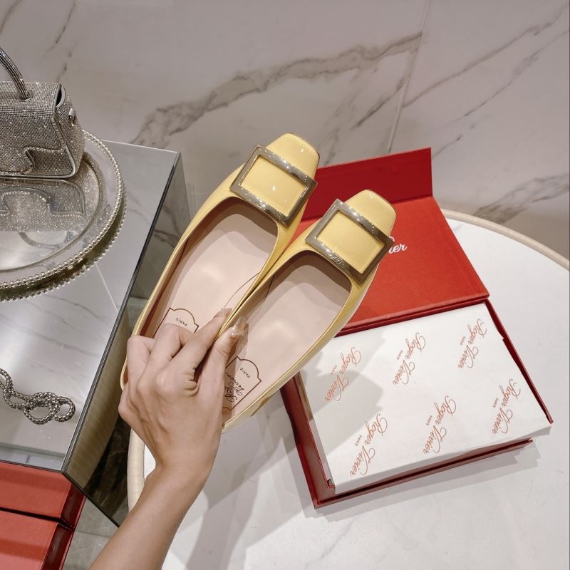 Roger Vivier flat shoes